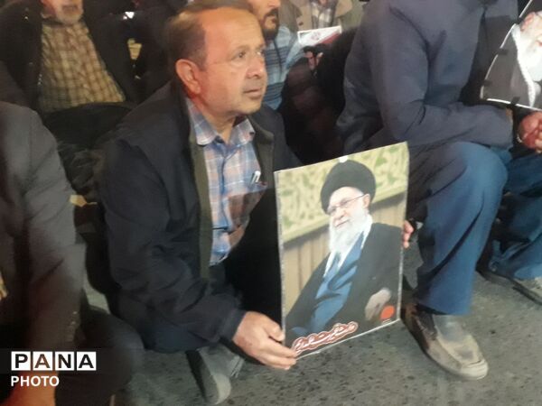 دویست و سی و دو شب از اجتماعات شبانه حسینیه امام خمینی نیشابور 