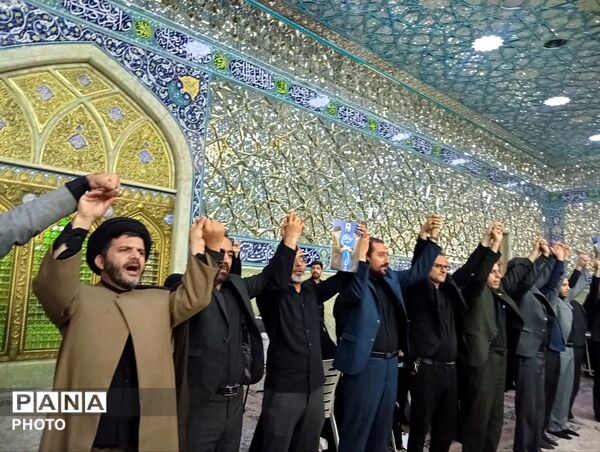 همخوانی سرود «باید برخاست» در قم