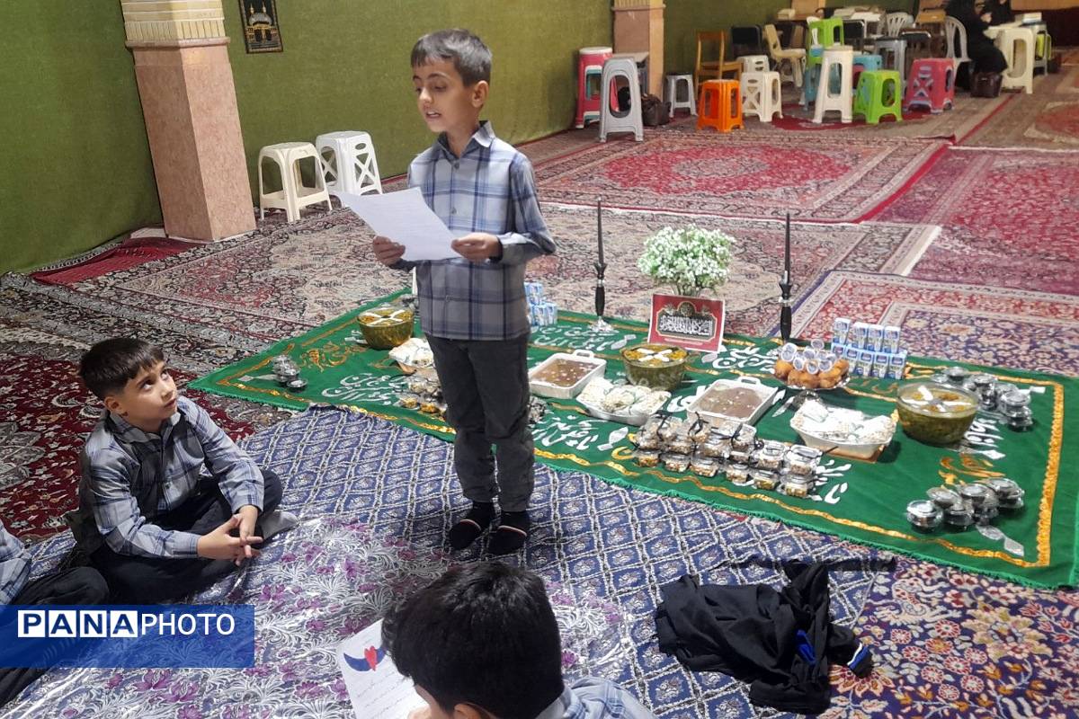  مراسم عزاداری ایام فاطمیه و یادواره شهدا در دبستان پسرانه آیت‌الله خامنه‌ای