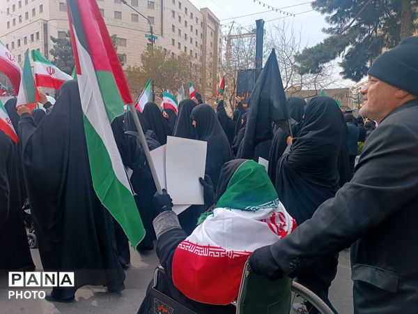 راهپیمایی روز قدس همراه با تشییع پیکر شهید مجتبی پارسا روش
