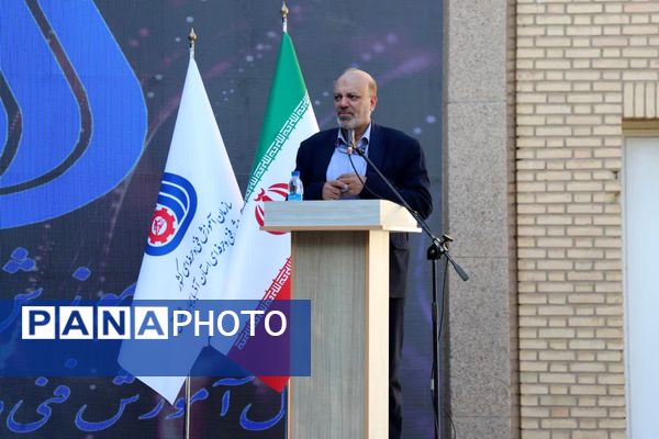 آغاز به کار رسمی نخستین هنرستان مهارت تبریز با حضور وزیر آموزش و پرورش