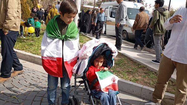 یک روز متفاوت با حضور مردمی از جنس غیرت و استقامت
