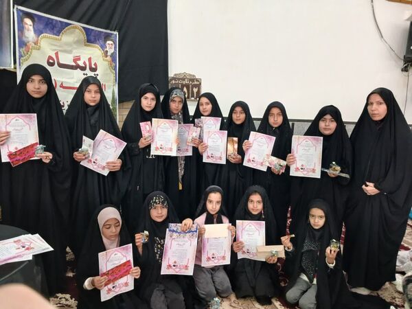 استقبال از اعتکاف در اسدآباد؛ حضور پرشور کودکان و نوجوانان