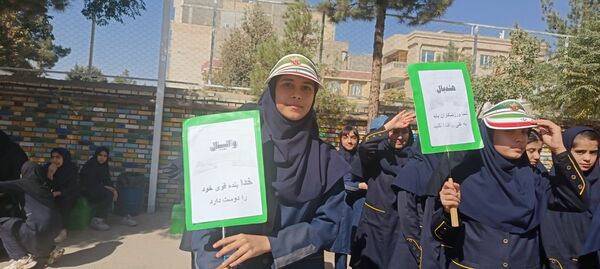 المپیاد ورزشی در دبیرستان کوثر فرهنگیان