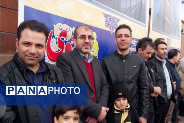 راهپیمایی ۲۲ بهمن، آینه تمام‌نمای همبستگی ملی