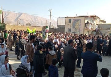 حضور پرشور مردم و مسئولین کوهنانی در جشن باشکوه ۲۲ بهمن