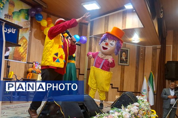 جشن میلاد امیرالمؤمنین (ع) در کانون فرهنگی و تربیتی حضرت زینب (س)