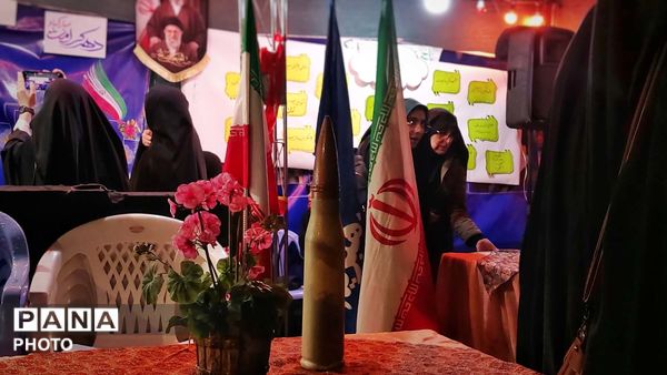 موکب دانش‌آموزان مدارس استعدادهای درخشان قم