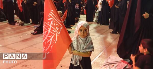 خروش امت در بدرقه رهبر شهید