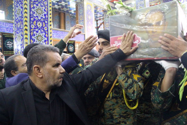بزرگداشت شهدای مدافع وطن در یزد
