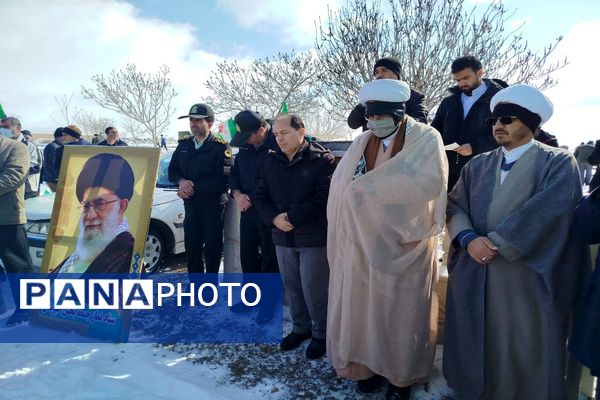 راهپیمایی ۲۲ بهمن در شهر تیتکانلو 