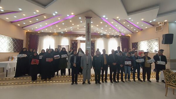 مراسم تجلیل و تقدیر از مربیان بخش پرورشی و تربیتی آموزش و پرورش نیشابور 