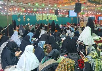 اعتکاف بزرگ دانش آموزی در مسجد آقانور اصفهان