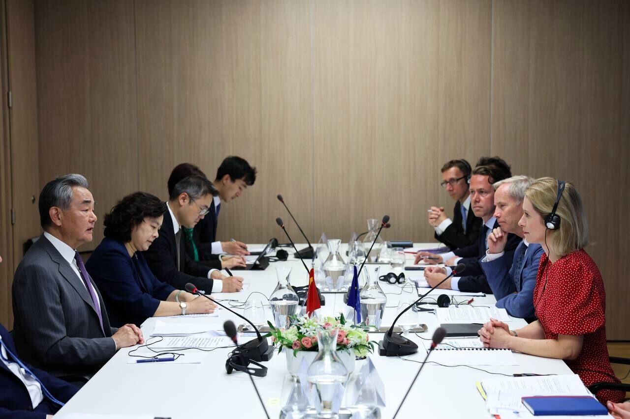 رایزنی اتحادیه اروپا و چین درباره موضوع هسته‌ای ایران