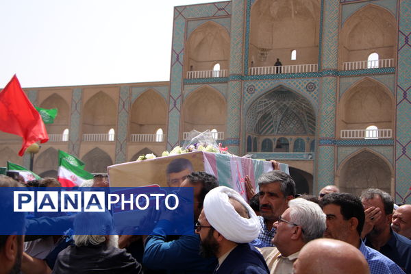 تشییع شهدای حمله رژیم صهیونیستی در یزد