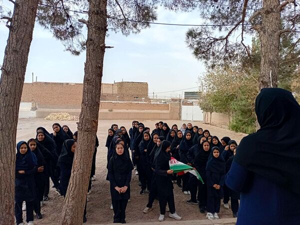 مراسم زنگ مهر در مدرسه مادرمهربان خلیل آباد