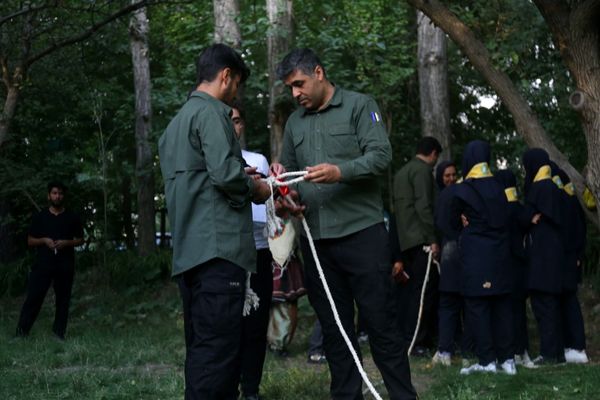 پیش اردوی ملی پیشتازان دختر سازمان دانش‌آموزی آذربایجان شرقی