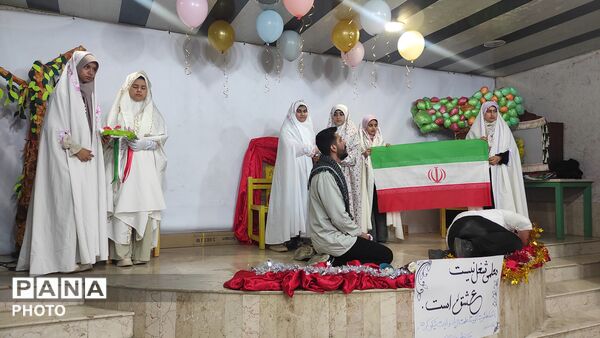 گرامیداشت مقام معلم در کانون پرورش فکری گلوگاه 