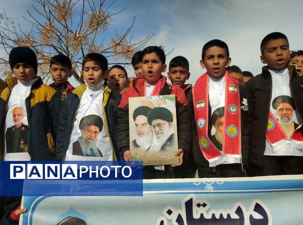 حماسه‌آفرینی دیگر از مردم منطقه رضویه در راهپیمایی 22بهمن