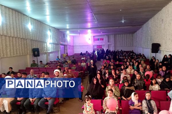 جشن تکلیف سیاسی رای اولی‌ها در شهرستان قوچان 