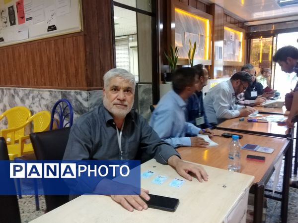 برگزاری چهاردهمین دوره انتخابات ریاست جمهوری کشور در دبیرستان ناصر مشهد