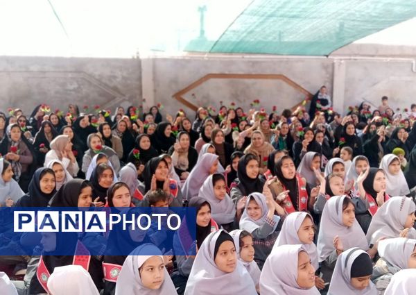 گرامیداشت روز مادر، روایت مهربانی بی پایان