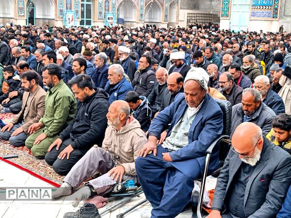 نماز جمعه در شهرستان کاشمر 