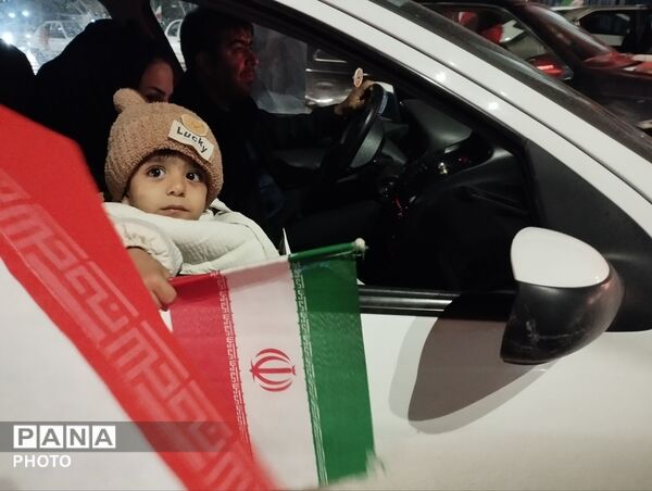  بی‌تابِ میناب، در سوگِ رهبر و لاله های کوچک