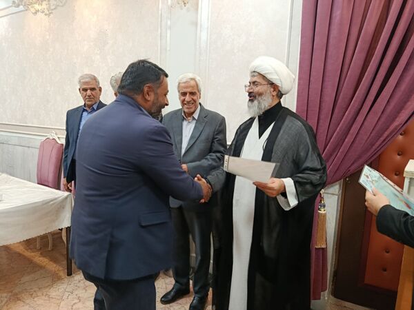 مراسم تجلیل از عوامل هیئت فرهنگیان و دانش آموزی شهرستان کاشمر 