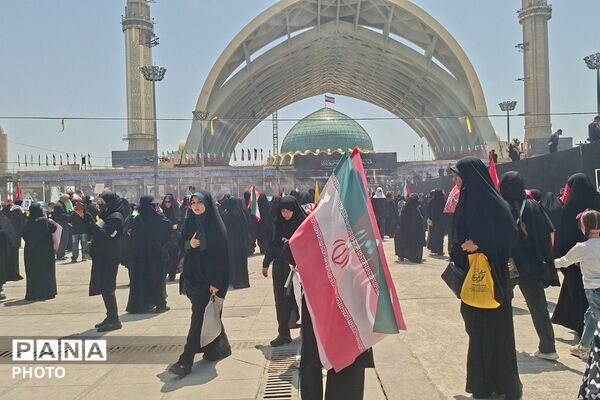 وداع باشکوه مردم با رهبر شهید؛ جلوه‌ای از همبستگی و وفاداری