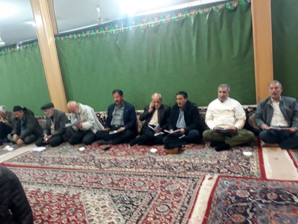قرائت دعای پرفیض ندبه در مسجد ابوالفضلی بار