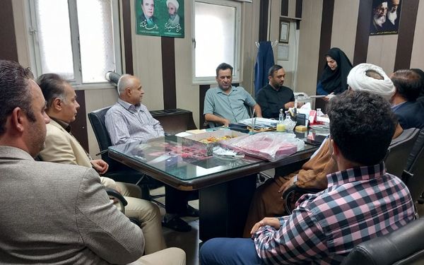 دیدار مسئولان شهرستان قرچک با خبرنگاران پیشکسوت به مناسبت روز خبرنگار