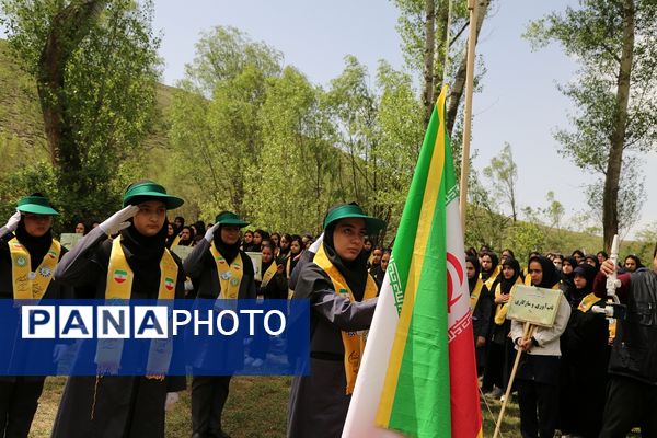 پیش اردوی ملی پیشتازان ویژه دختران در استان اردبیل