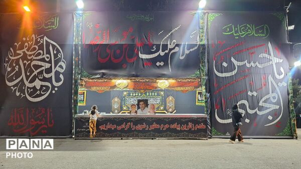 پناهی در مسیر عشق؛ امدادگران در کنار زائران پیاده