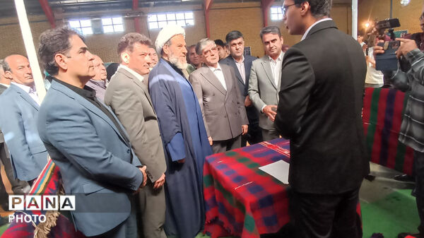 پاتوق جوانان شهرستان کوهدشت
