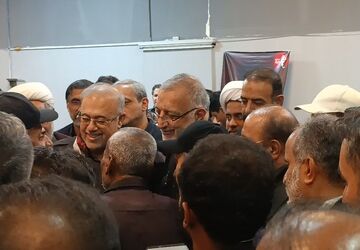 تجلی همبستگی در پایتخت؛ همدردی شهردار تهران با خانواده‌های شهدای میناب