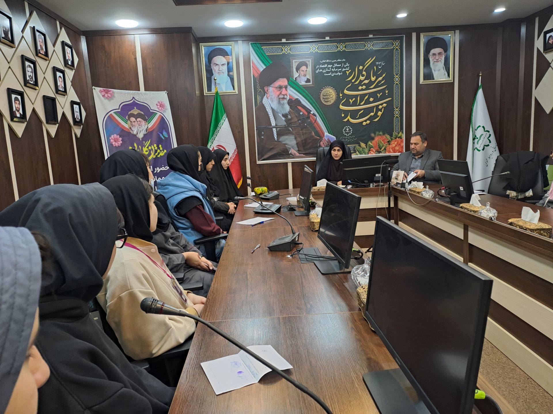 شورای دانش آموزی در ترویج  فرهنگ تعامل و مسئولیت پذیری نقش مهمی دارد