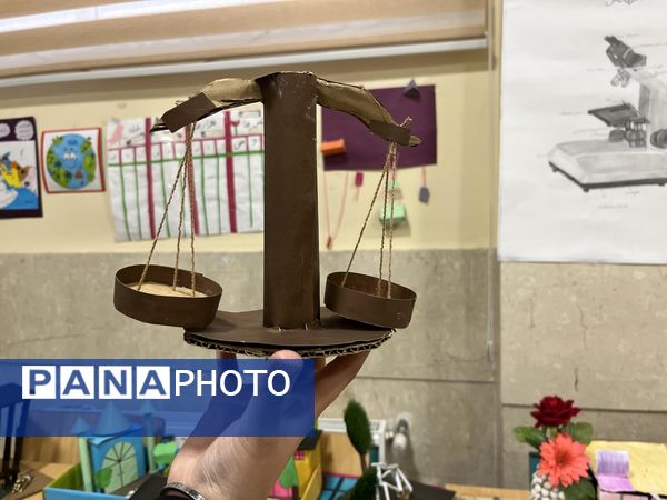 برپایی نمایشگاه بازی، یادگیری و خلاقیت در آموزشگاه مهین بانو علاقبند ملارد