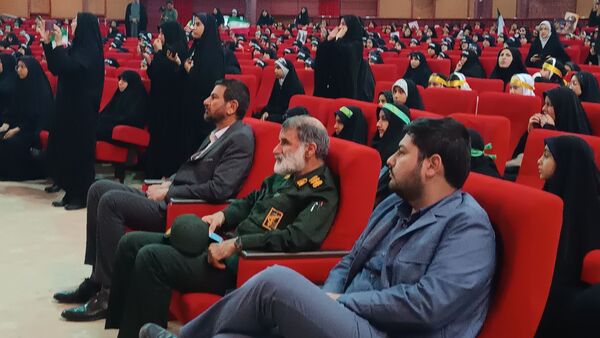 ویژه برنامه فاطمه بهانه خلقت در سالن همایش صدای و سیمای خراسان رضوی