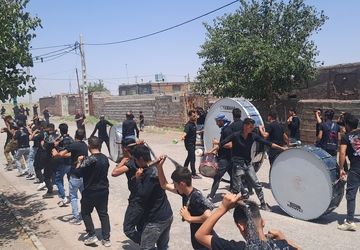 عزاداری ظهر عاشورای حسینی در روستای حسن‌آباد بلهر 