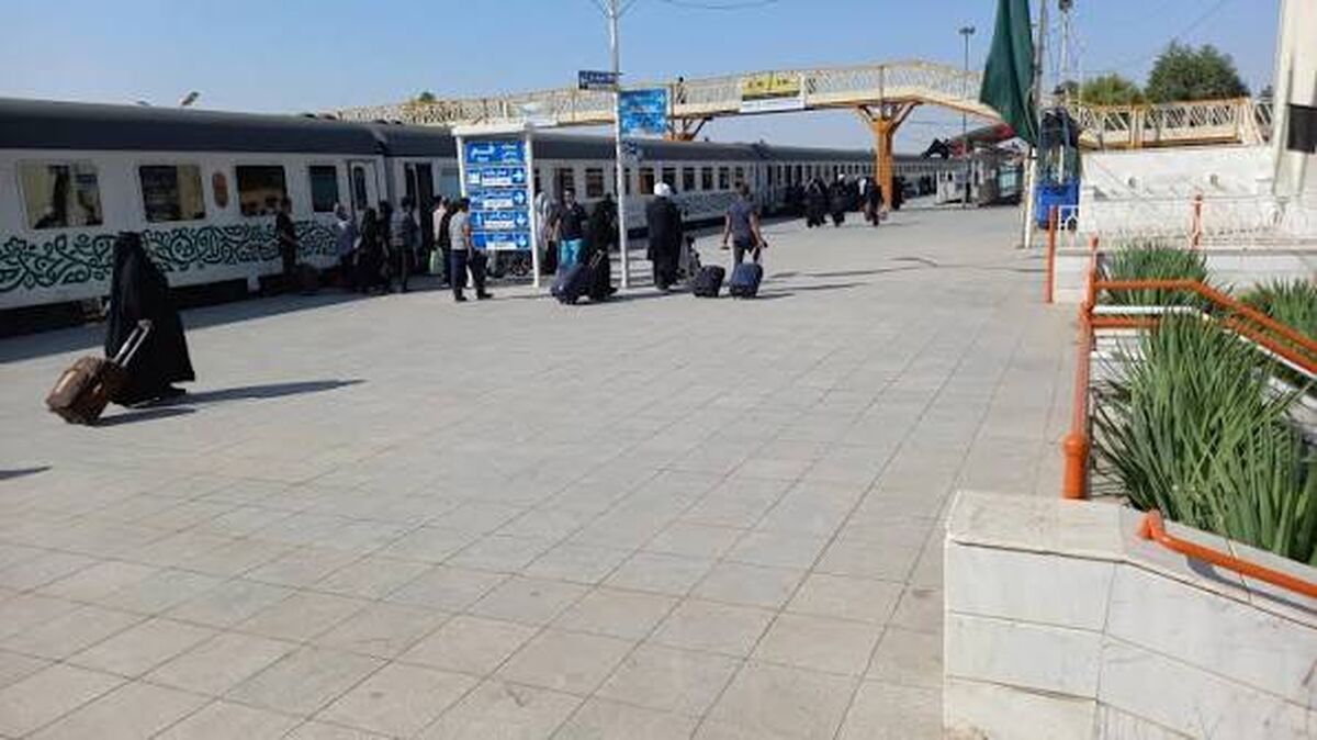 سالانه ۲ میلیون مسافر توسط ناوگان حمل‌ونقل ریلی جابه‌جا می‌شوند