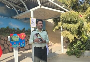 گرامیداشت هفته نیروی انتظامی در دبیرستان فدک
