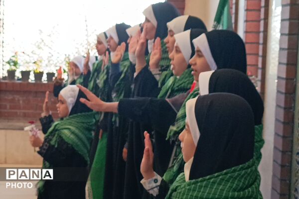 گرامیداشت دهه کرامت بر مزار شهدای جنگ رمضان 