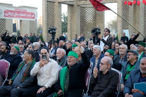 استقبال باشکوه مجاوران امام مهربانی‌ها از میهمانان بیست و دومین اجلاسیه بین‌المللی پیرغلامان حسینی در مشهد