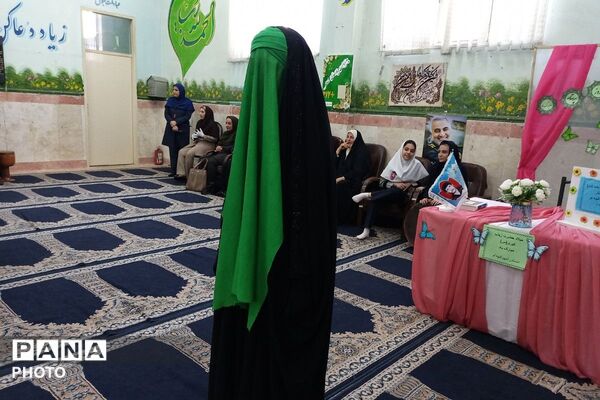جشن میلاد حضرت زینب(س) در دبستان شهید آقچه‌لو رباط‌کریم