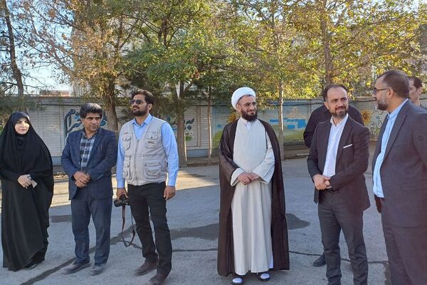 افتتاح پنج زمین چمن مصنوعی و آئین خشت گذاری دو سالن ورزشی در مدارس اندیشه 
