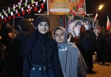 اجرای چالش «برای چه می‌جنگیم» در راهپیمایی