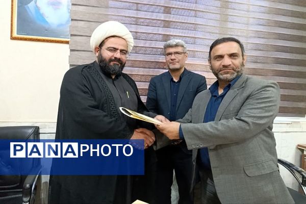 تقدیر مدیر آموزش و پرورش شهرستان کرخه از خادمان موکب دانش‌آموزی طریق الاقصی کرخه