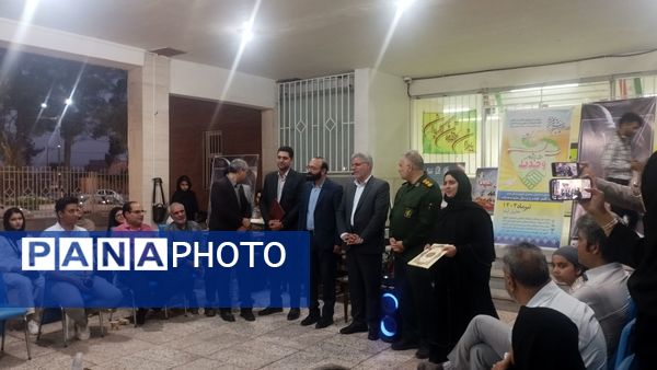 شب شعر وحدت در شهرستان خلیل آباد