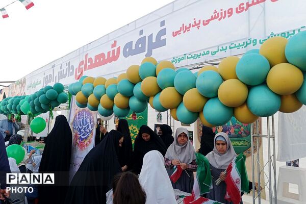 شور غدیر در ورامین خیابان‌های شهر میزبان جشن بزرگ مردمی